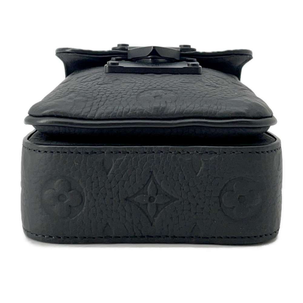 Louis Vuitton Eclipse Lock Vertical Wearable Wall… - image 3